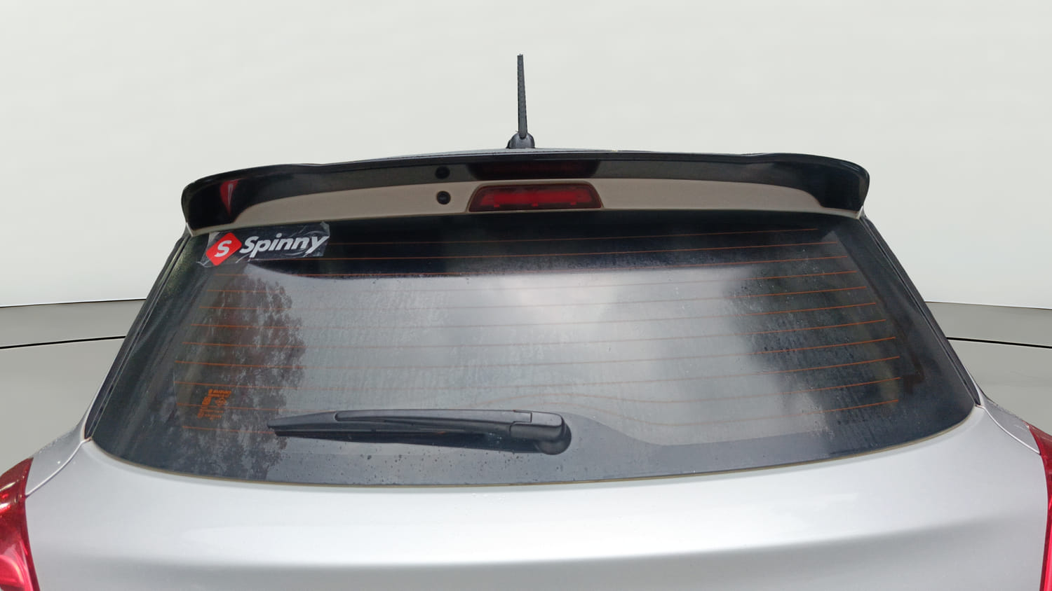 Used 2019 Maruti Suzuki Swift ZDi Plus AMT Diesel Automatic exterior BACK WINDSHIELD VIEW