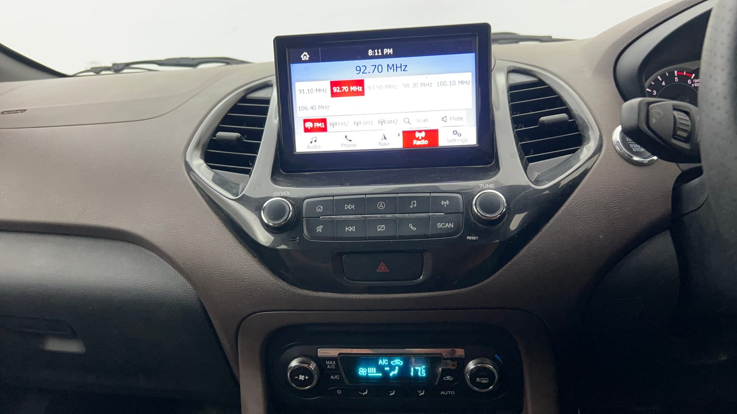 Used 2019 Ford Freestyle Titanium 1.5 TDCi Diesel Manual interior MUSIC SYSTEM & AC CONTROL VIEW