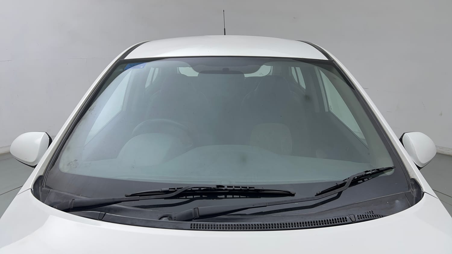 Used 2015 Hyundai Grand i10 Era 1.2 Kappa VTVT Petrol Manual exterior FRONT WINDSHIELD VIEW