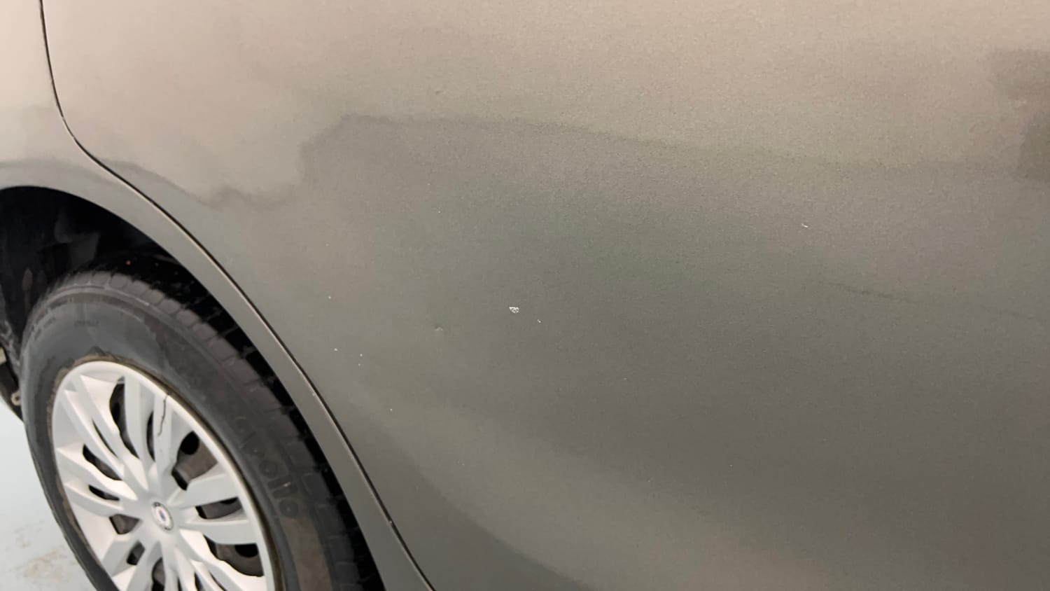 Used 2020 Maruti Suzuki Dzire VXi Petrol Manual dents MINOR SCRATCH
