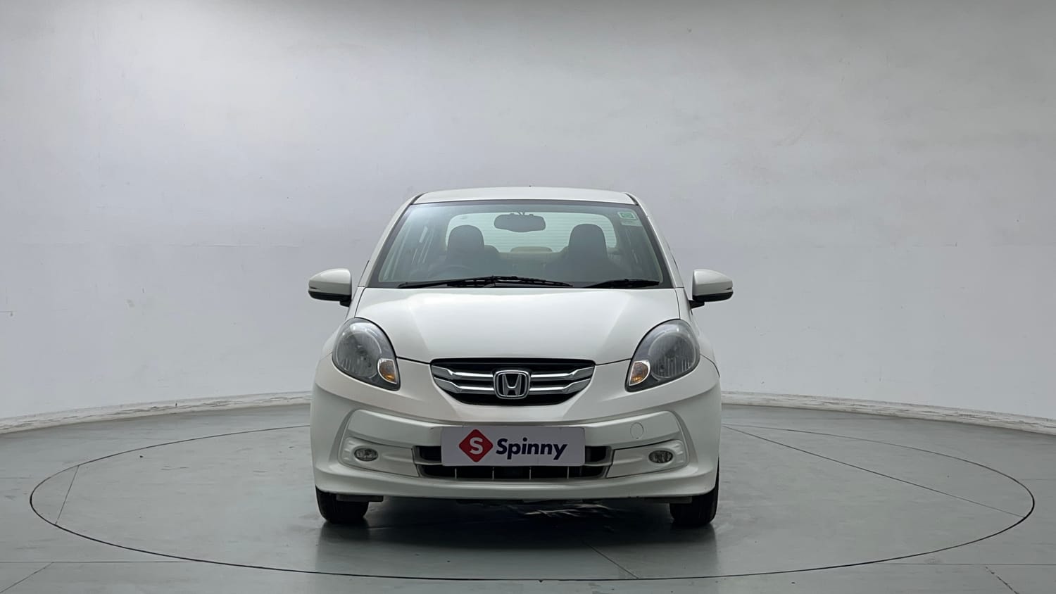 Used 2016 Honda Amaze 1.2 VX AT i-VTEC Petrol Automatic exterior FRONT VIEW