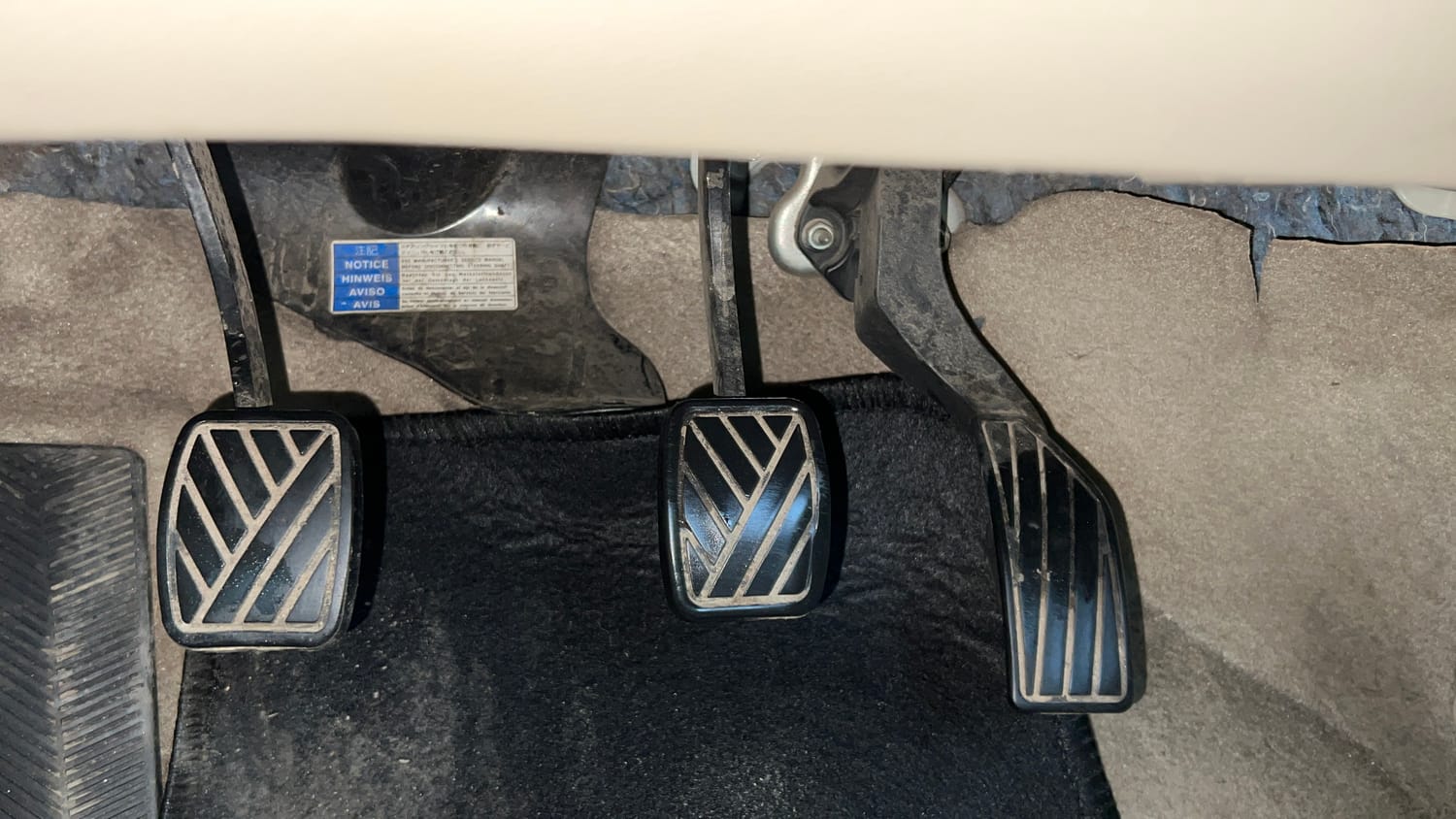 Used 2017 Maruti Suzuki Ciaz Zeta 1.4 MT Petrol Manual interior PEDALS VIEW