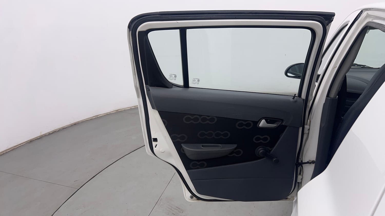 Used 2015 Maruti Suzuki Alto 800 Lxi Petrol Manual interior LEFT REAR DOOR OPEN VIEW