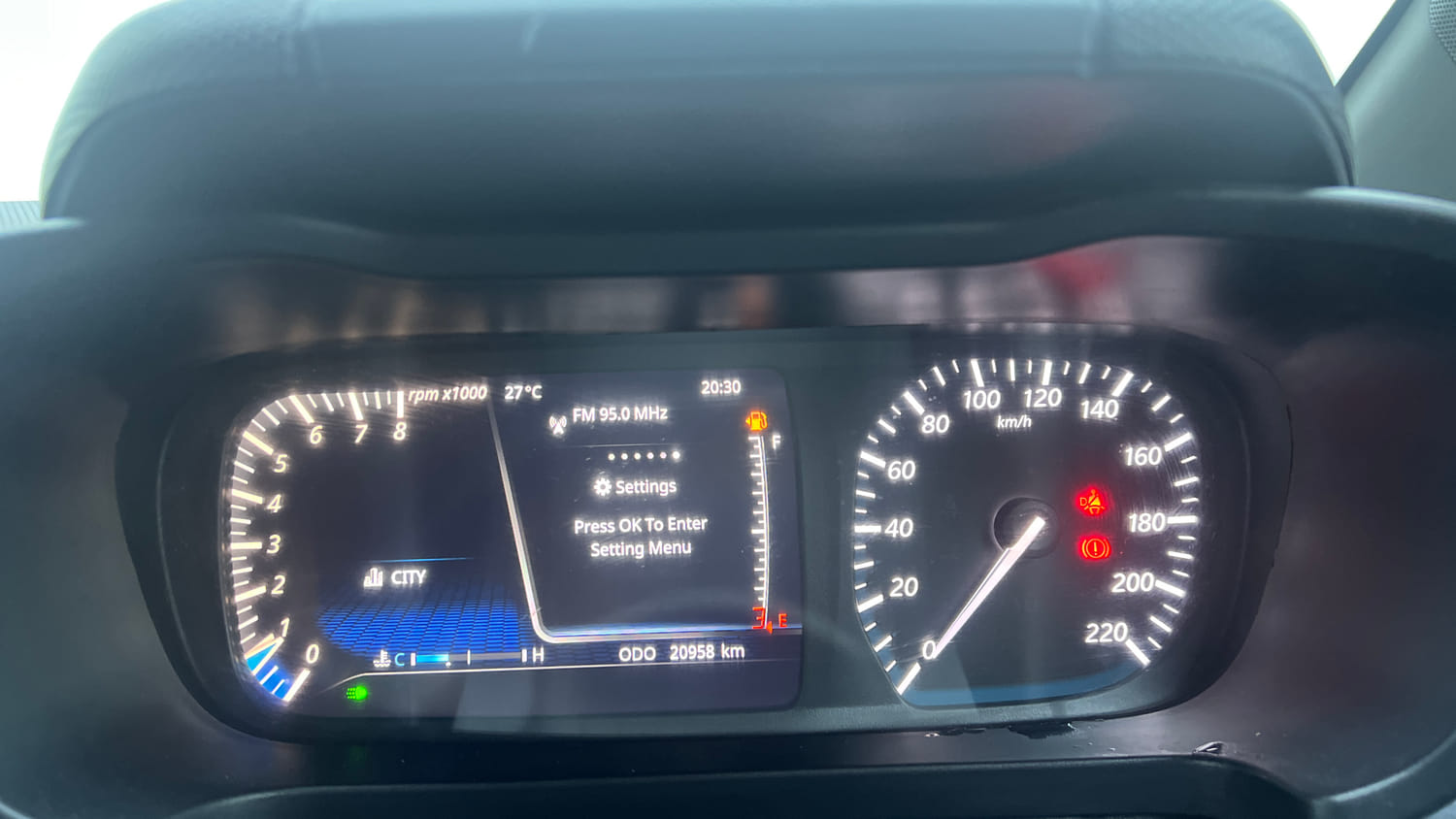 Used 2022 Tata Altroz XZ Plus Petrol Dark Edition Petrol Manual interior CLUSTERMETER VIEW