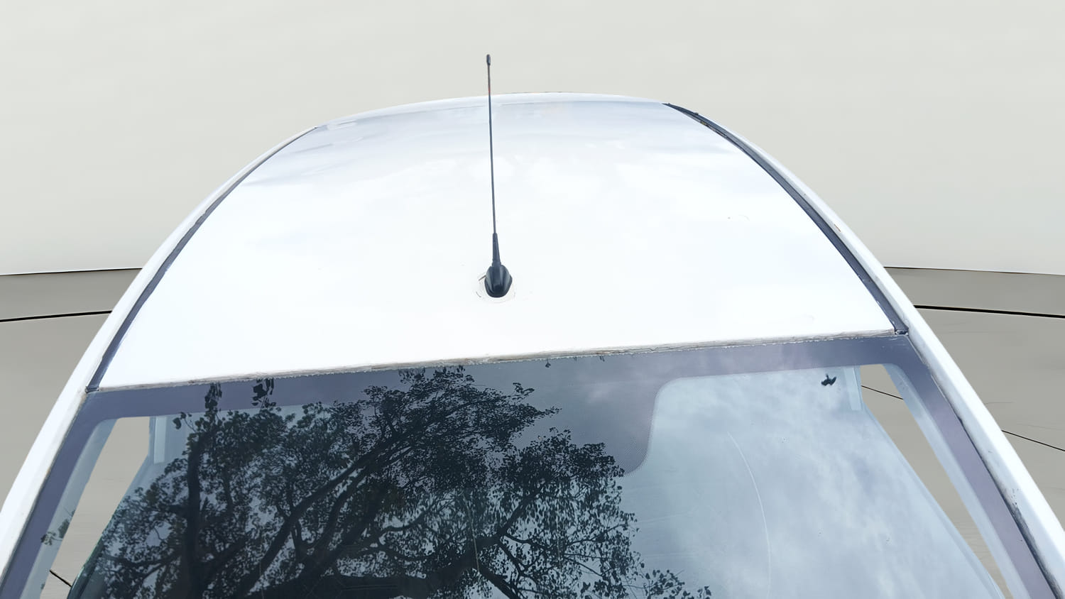 Used 2017 Hyundai Eon Sportz Petrol Manual exterior EXTERIOR ROOF VIEW