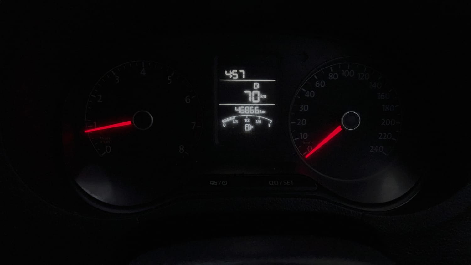 Used 2017 Volkswagen Polo Highline1.2L (P) Petrol Manual interior CLUSTERMETER VIEW