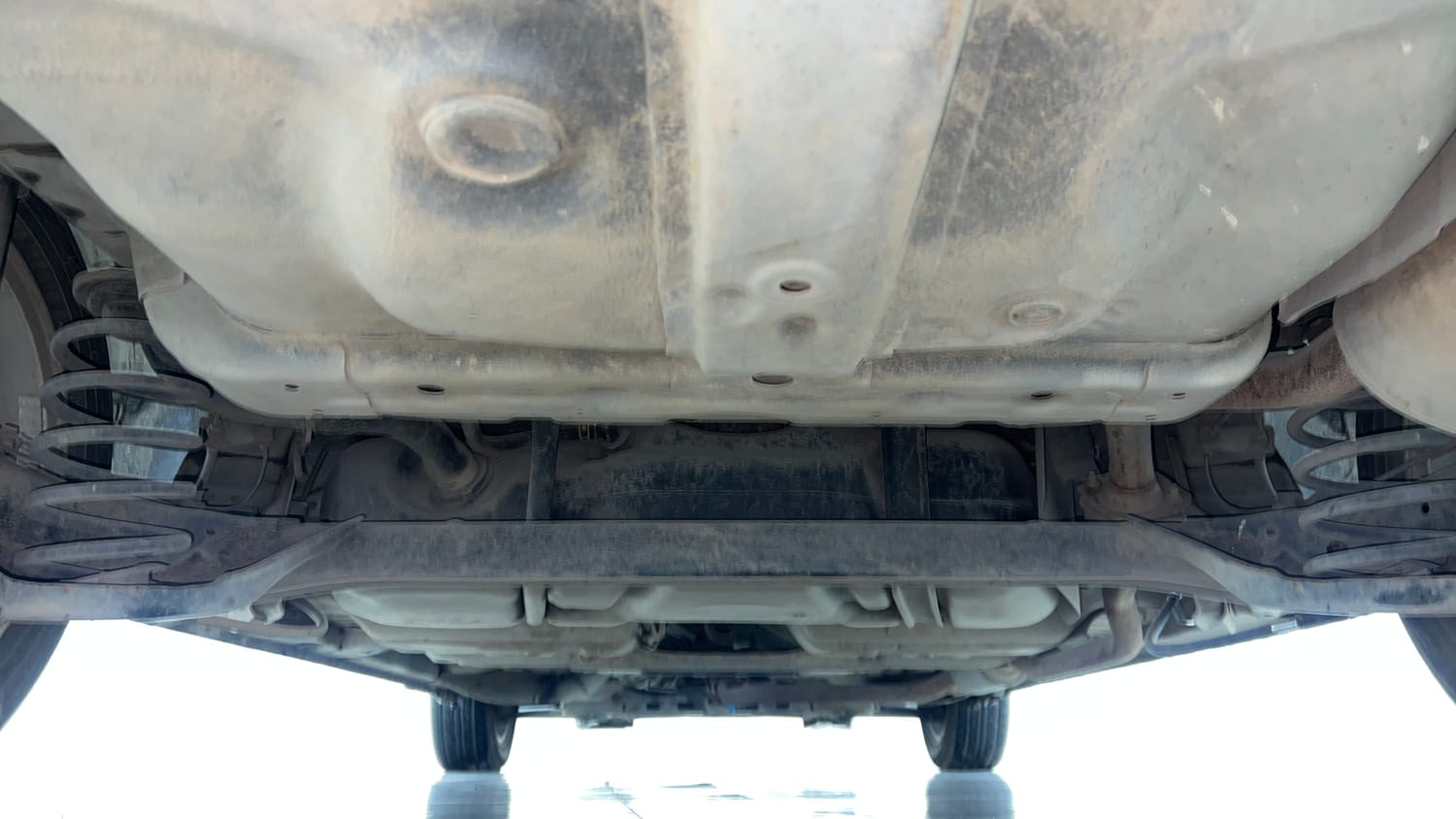 Used 2017 Honda City V CVT Petrol Petrol Automatic extra REAR UNDERBODY VIEW (TAKEN FROM REAR)