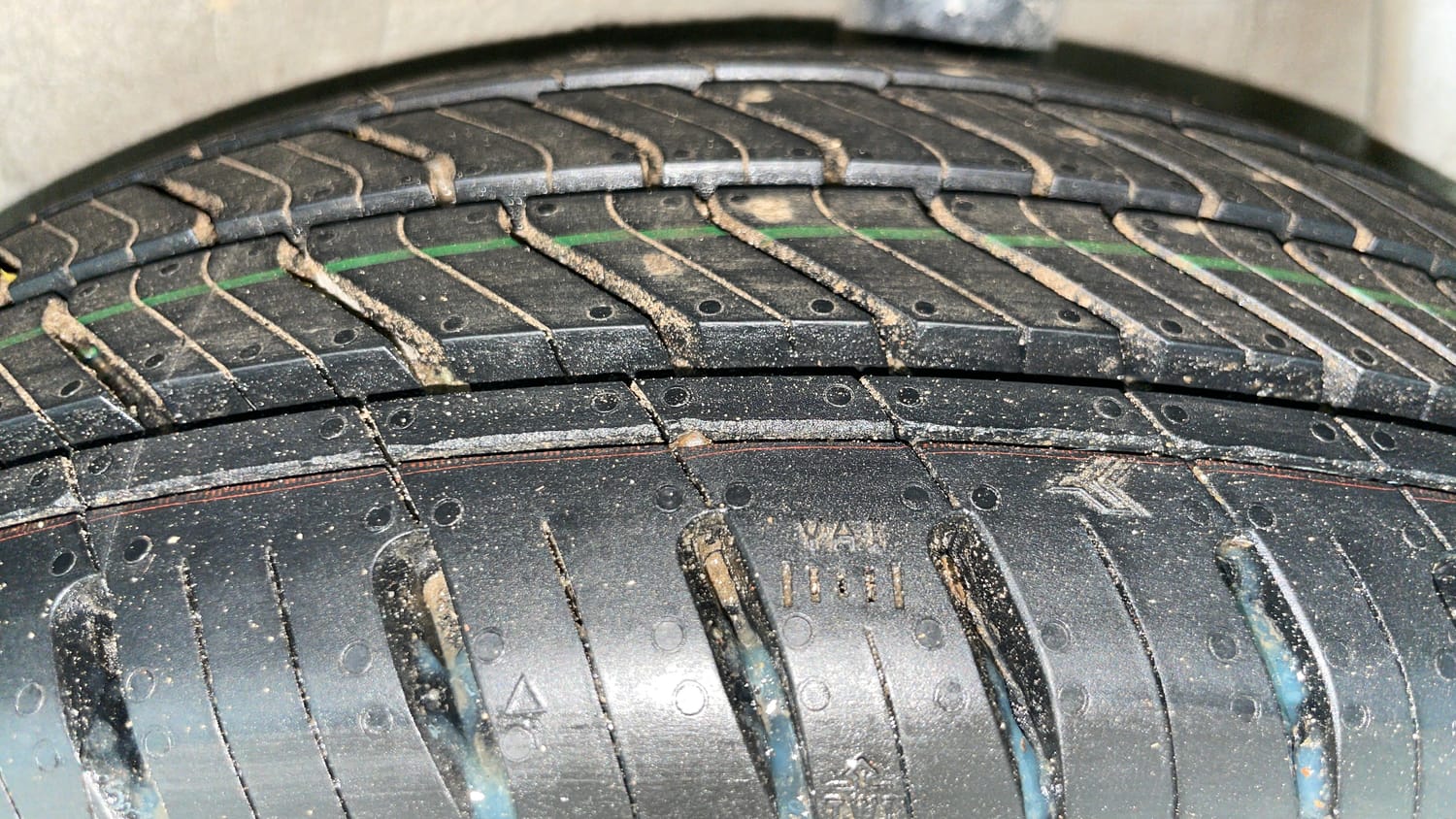 Used 2017 Maruti Suzuki Celerio ZXi AMT Petrol Automatic tyres LEFT REAR TYRE TREAD VIEW
