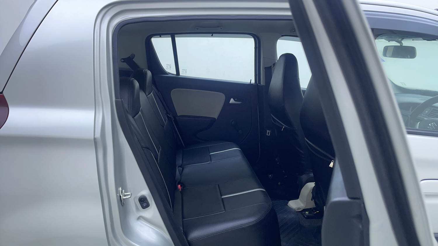 Used 2022 Maruti Suzuki Alto 800 LXi (O) CNG Cng Manual interior RIGHT SIDE REAR DOOR CABIN VIEW