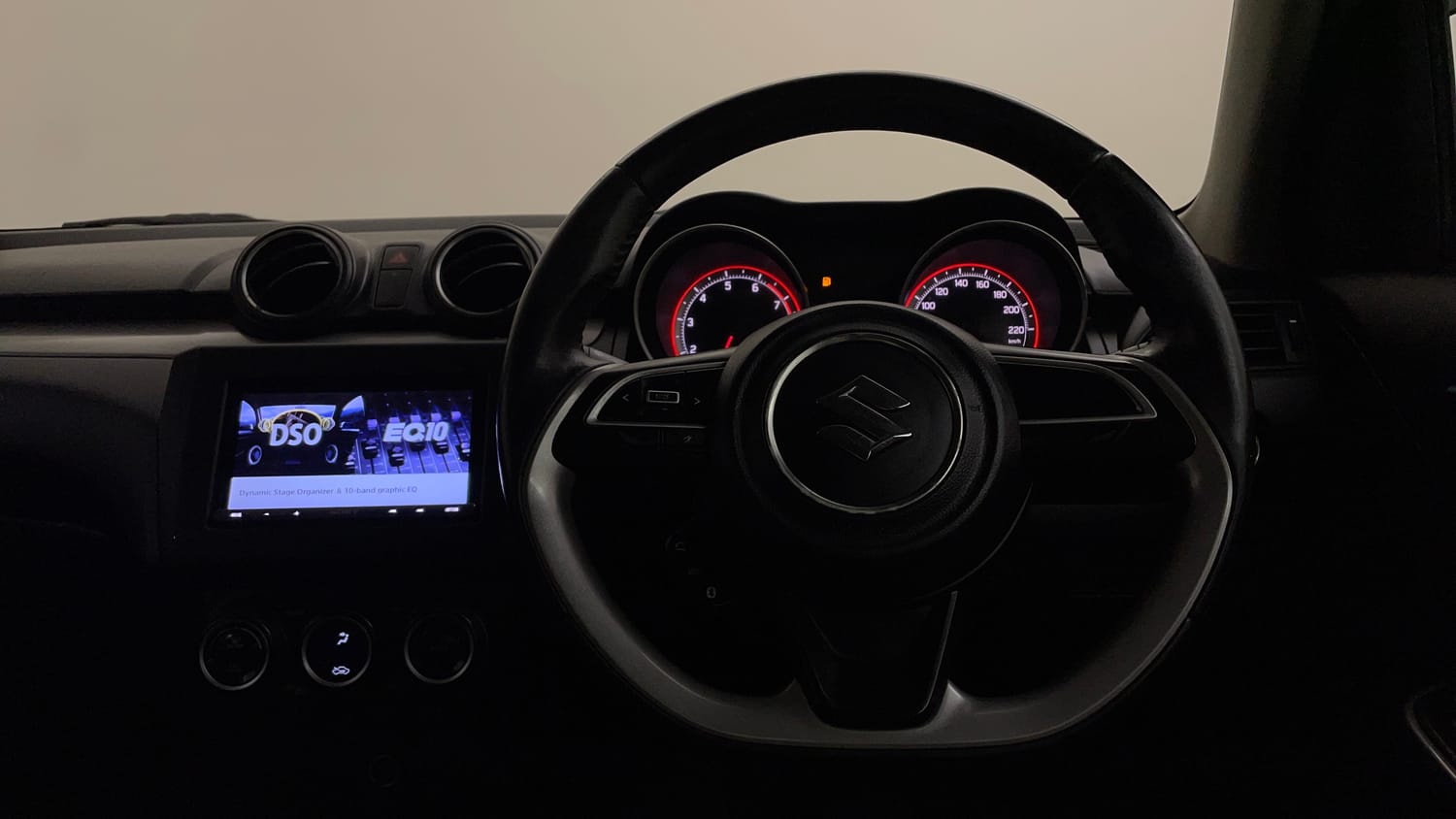 Used 2018 Maruti Suzuki Swift ZXi AMT Petrol Automatic interior STEERING VIEW