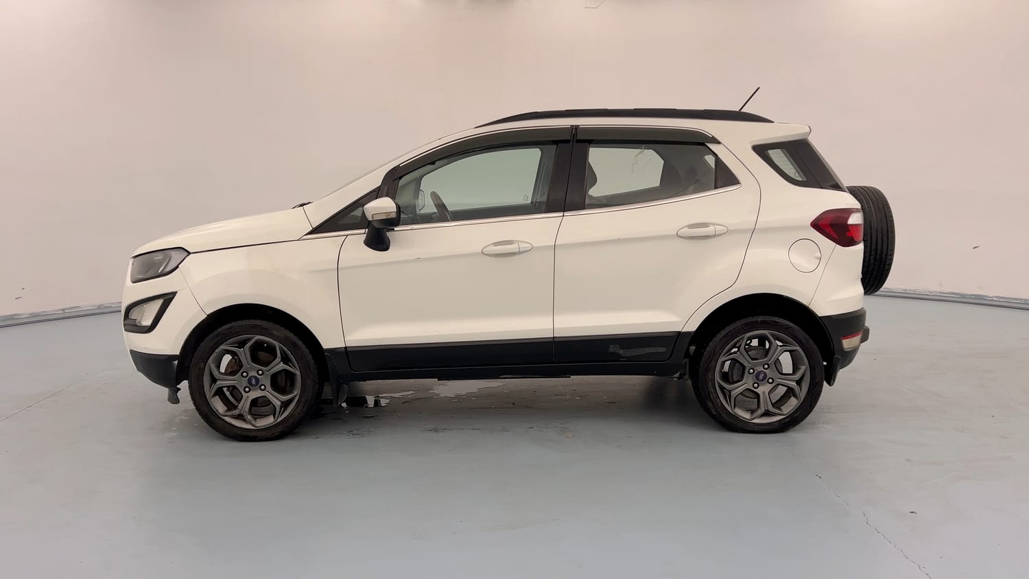 Used 2018 Ford EcoSport S Petrol Petrol Manual exterior LEFT SIDE VIEW