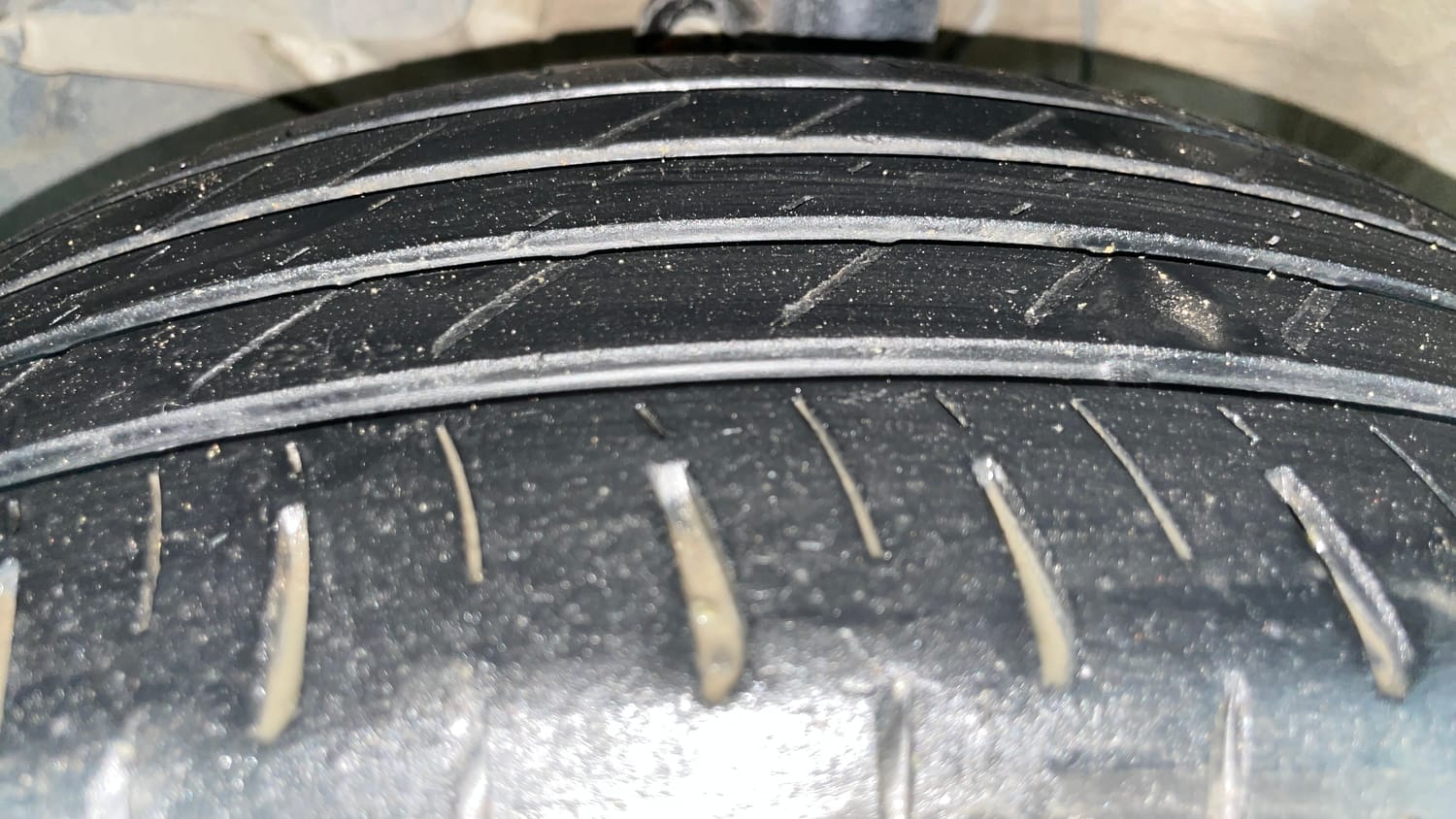 Used 2022 Honda WR-V SV MT Petrol Petrol Manual tyres LEFT FRONT TYRE TREAD VIEW