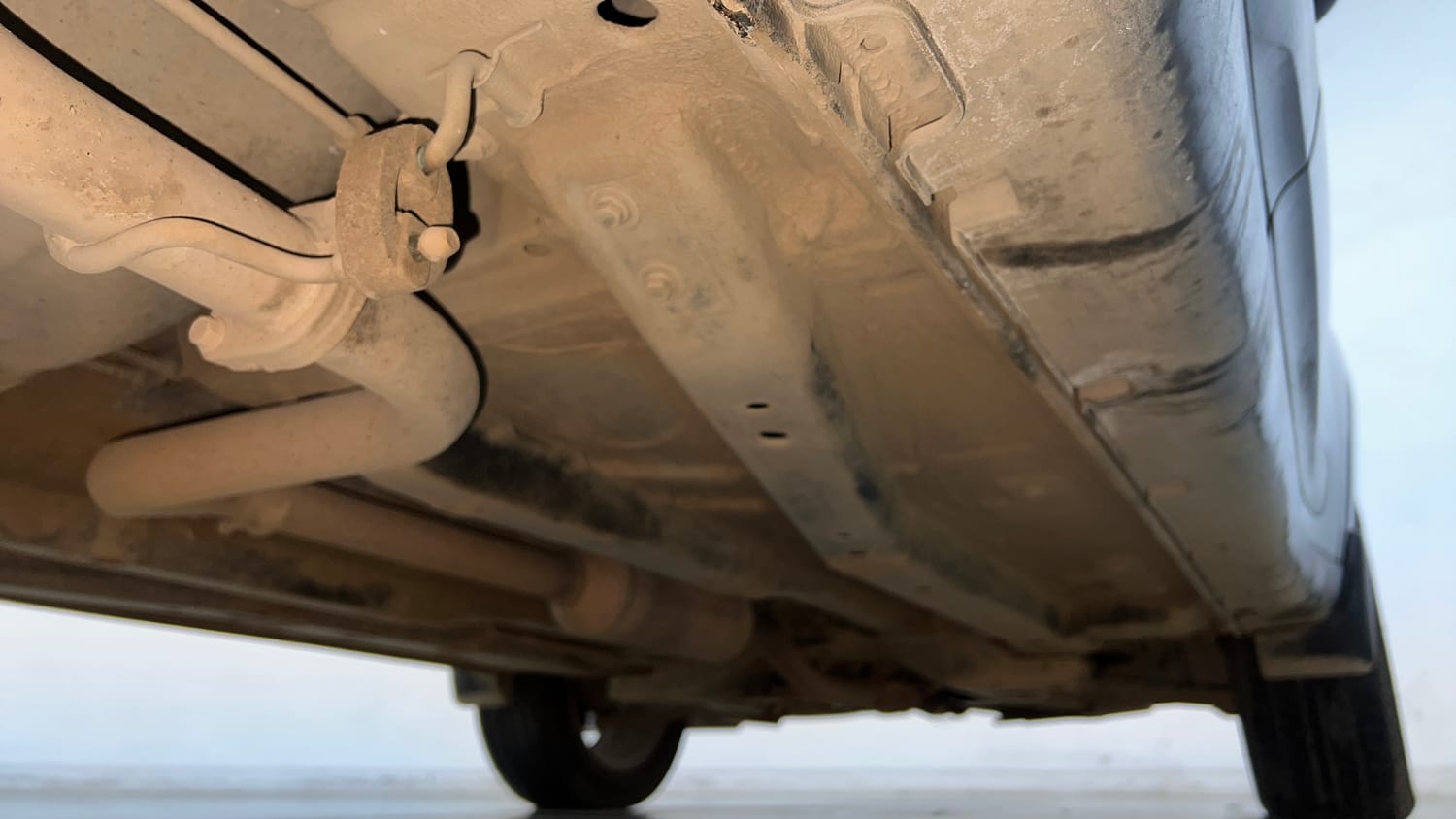 Used 2020 Tata Nexon XZ Plus (O) Petrol Manual extra REAR RIGHT UNDERBODY VIEW