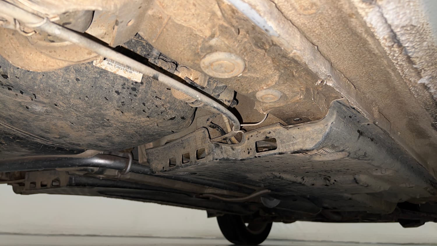 Used 2017 Volkswagen Polo Highline1.2L (P) Petrol Manual extra REAR RIGHT UNDERBODY VIEW
