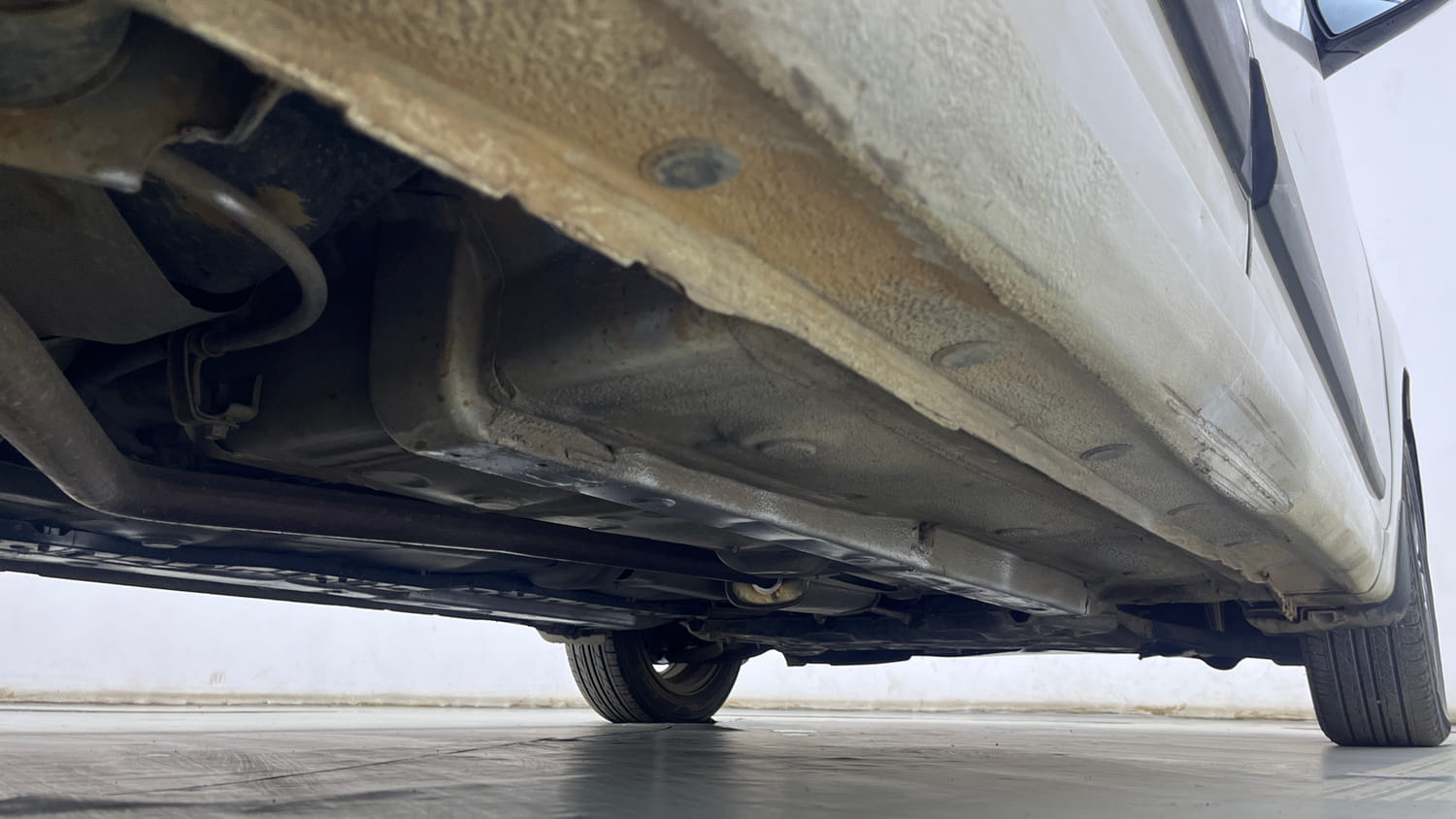 Used 2017 Hyundai Grand i10 Sportz (O) AT 1.2 Kappa VTVT Petrol Automatic extra REAR RIGHT UNDERBODY VIEW