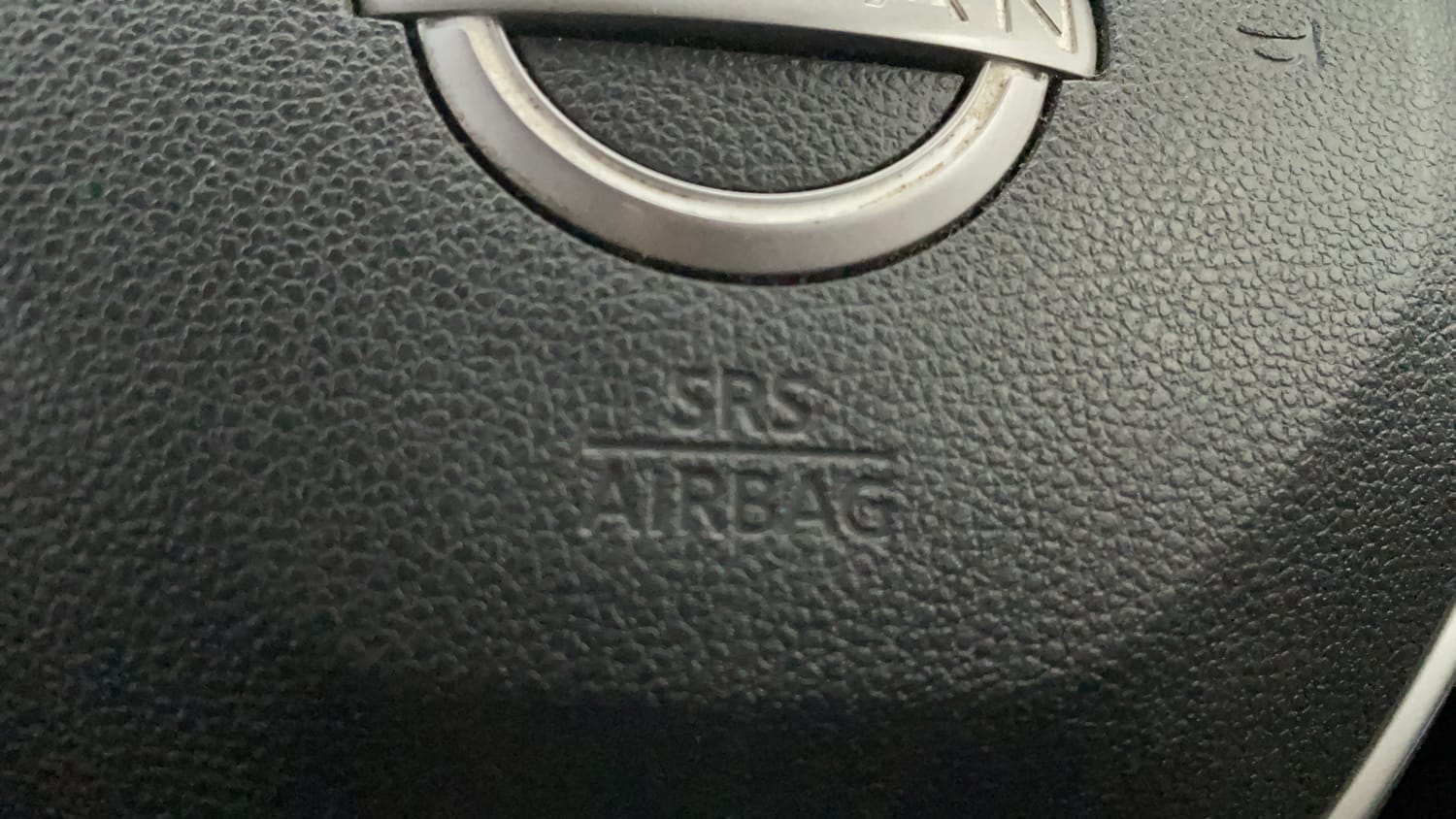 Used 2023 Nissan Magnite XV Petrol Manual top_features Airbags