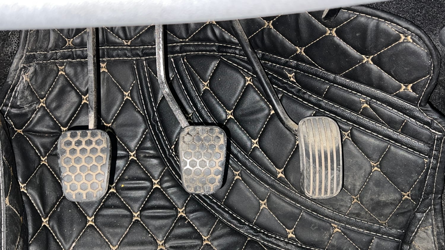 Used 2021 Tata Tigor XZ Petrol Manual interior PEDALS VIEW
