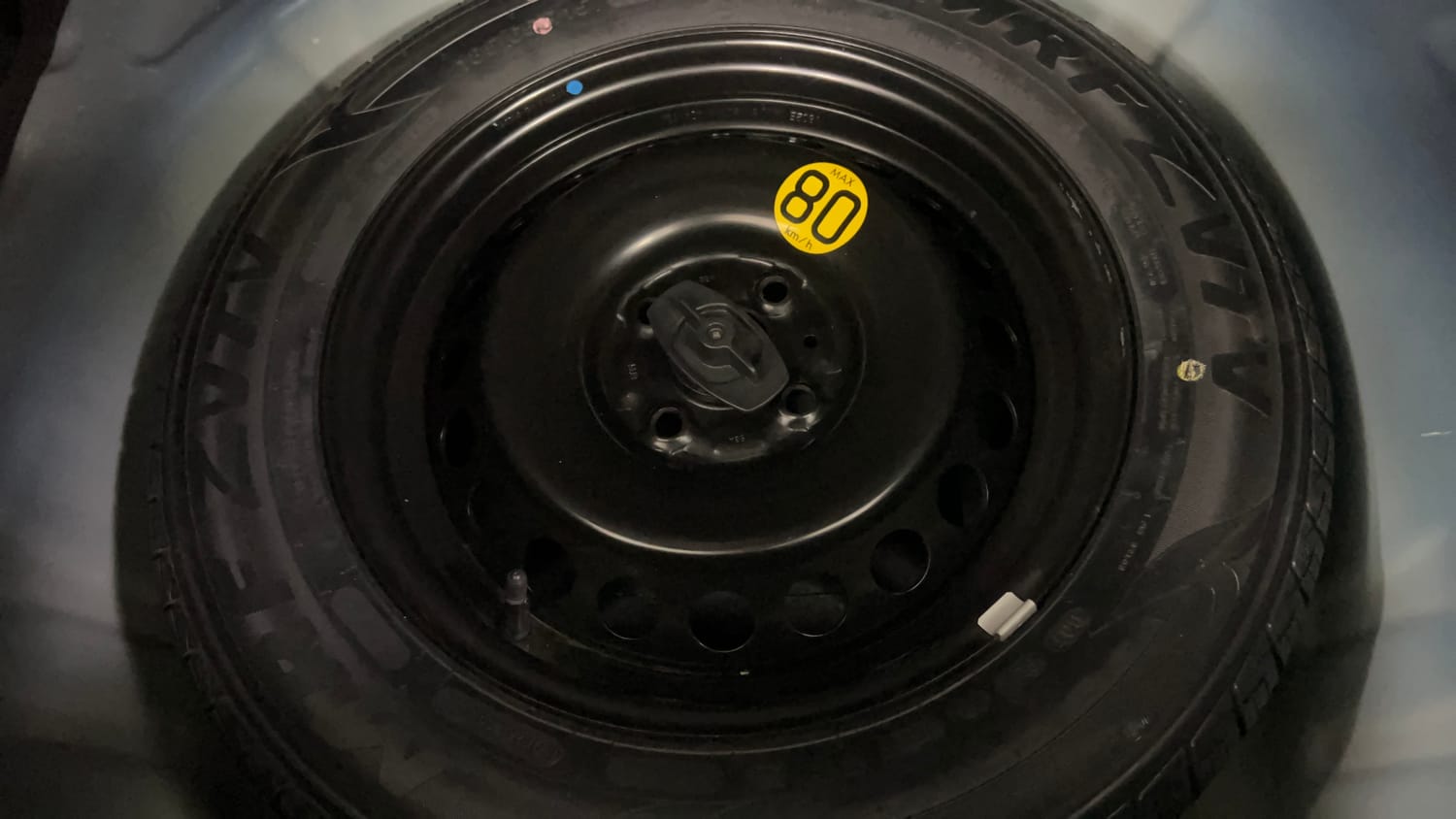 Used 2018 Maruti Suzuki Baleno Alpha 1.2 Petrol Manual tyres SPARE TYRE VIEW
