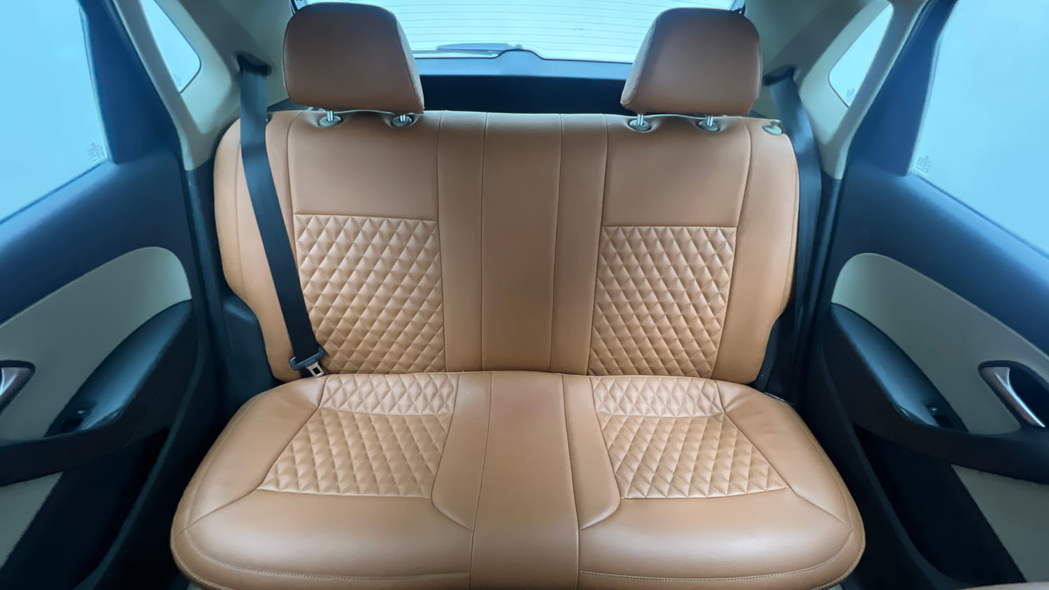 Used 2013 Volkswagen Polo Comfortline 1.2L (P) Petrol Manual interior REAR SEAT CONDITION VIEW