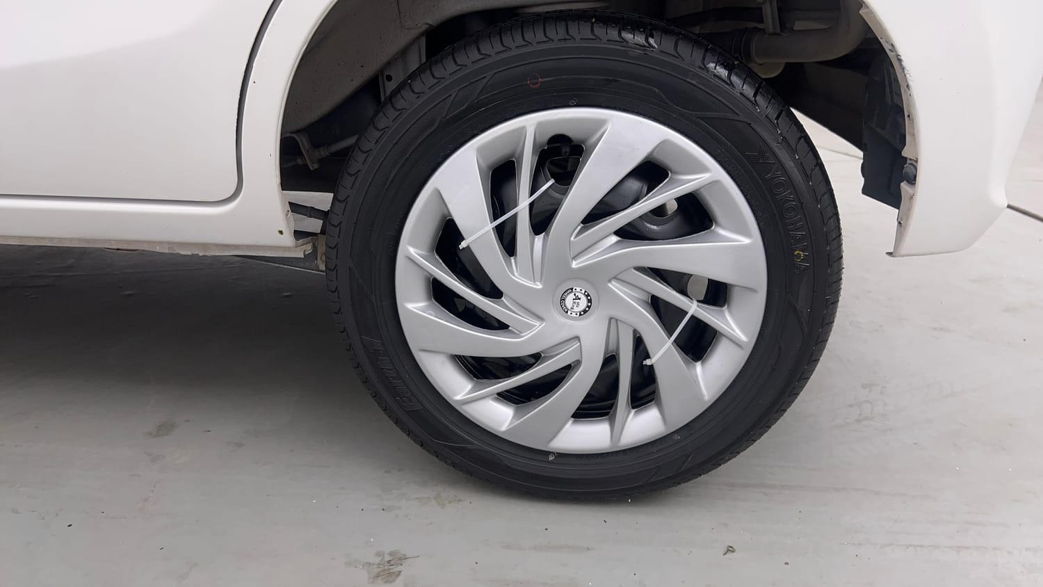 Used 2016 Maruti Suzuki Alto K10 VXi Petrol Manual tyres LEFT REAR TYRE RIM VIEW