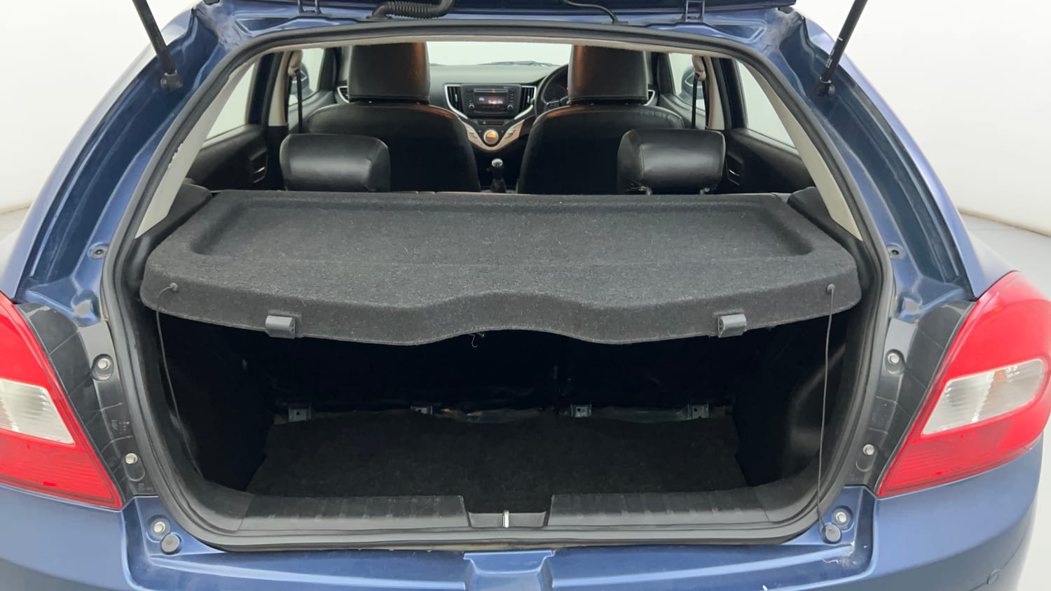 Used 2018 Maruti Suzuki Baleno Delta 1.2 Petrol Manual interior DICKY INSIDE VIEW