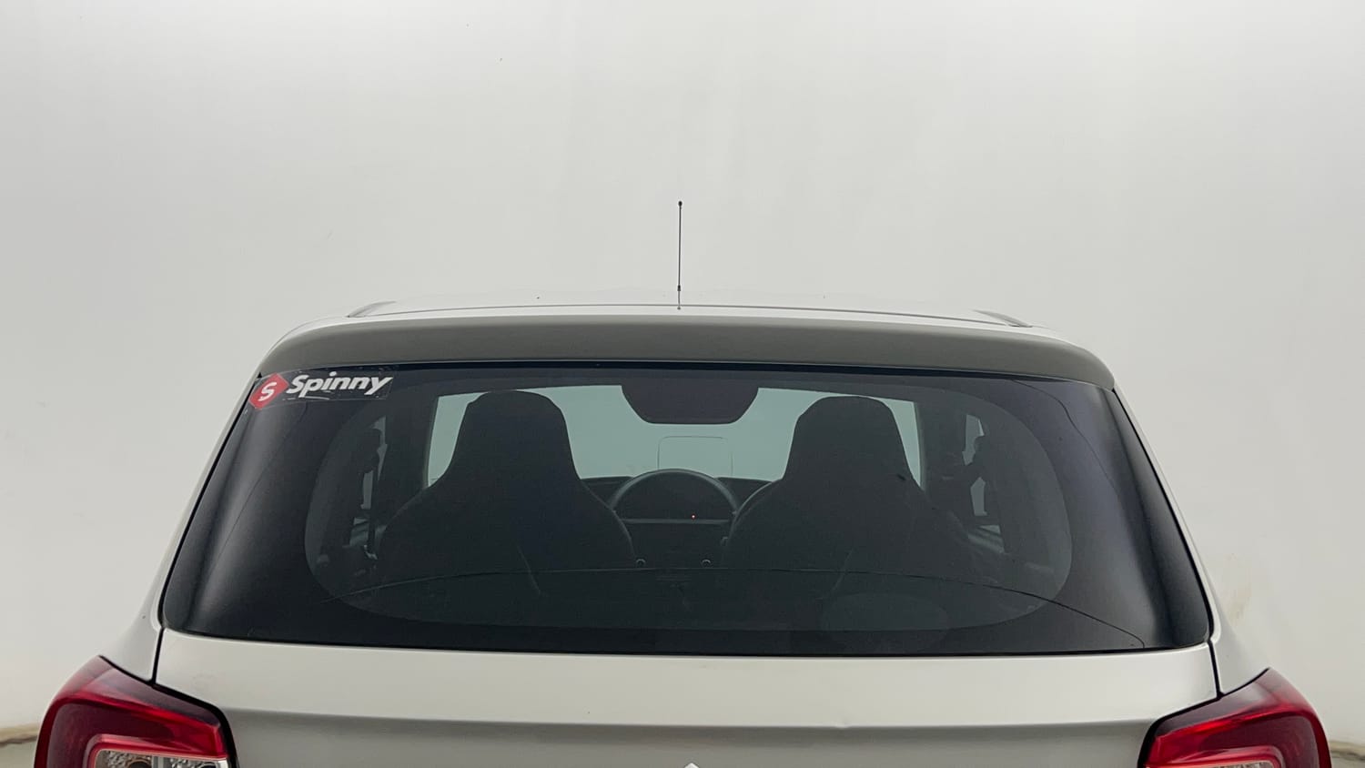 Used 2022 Maruti Suzuki S-Presso VXi (O) Petrol Manual exterior BACK WINDSHIELD VIEW