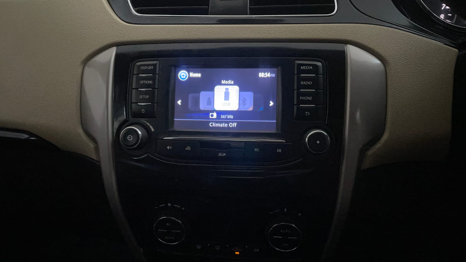 Used 2014 Tata Zest XT Petrol Petrol Manual top_features Integrated (in-dash) music system