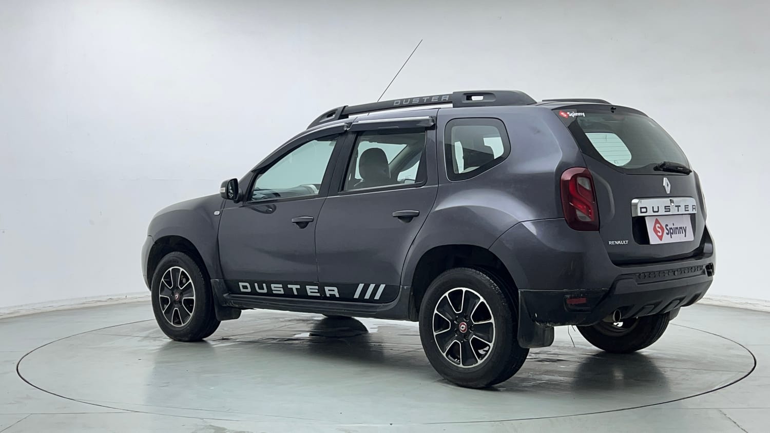 Used 2017 Renault Duster RXS CVT Petrol Automatic exterior LEFT REAR CORNER VIEW