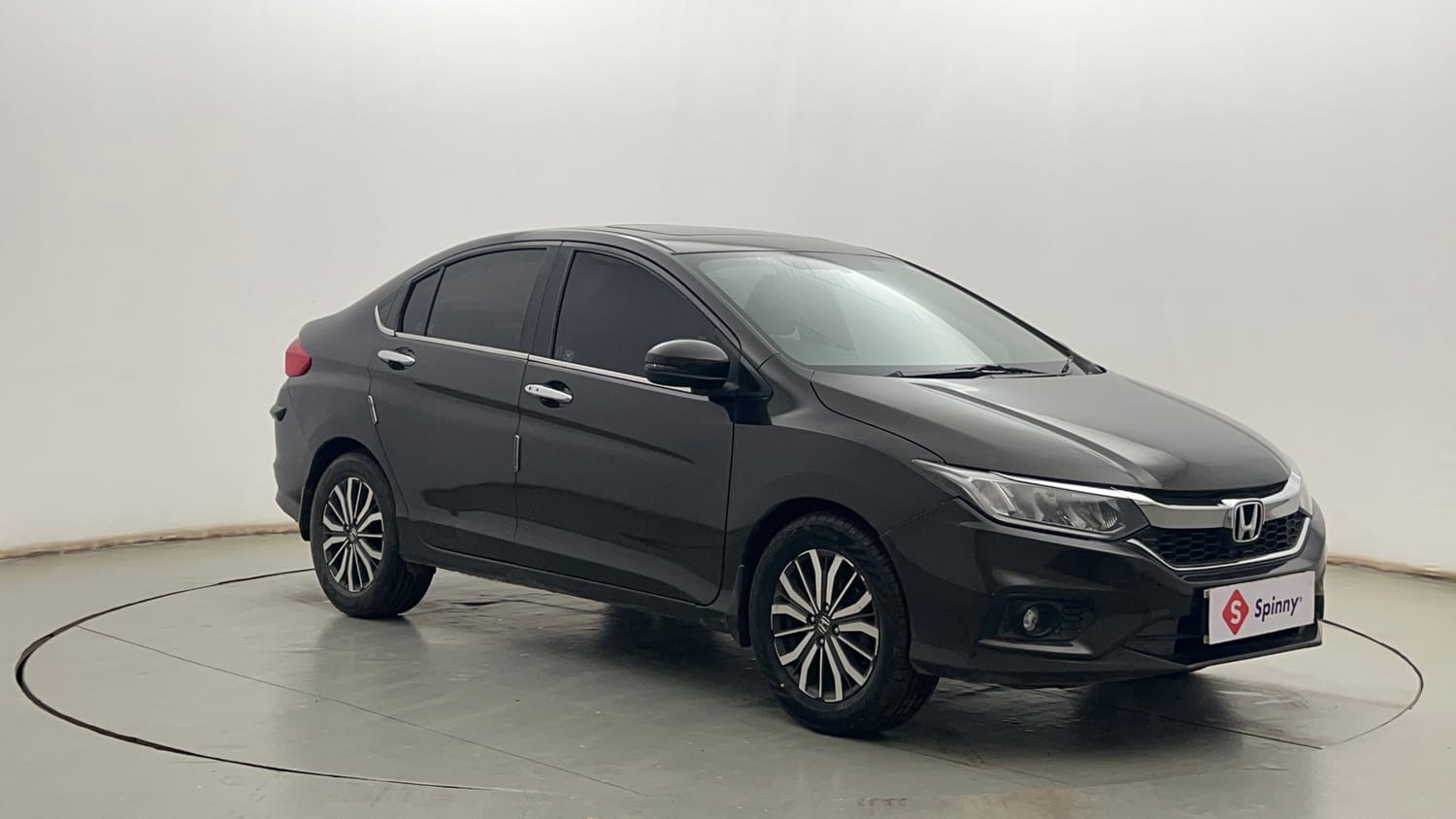 Used 2018 Honda City VX Petrol Petrol Manual exterior RIGHT FRONT CORNER VIEW