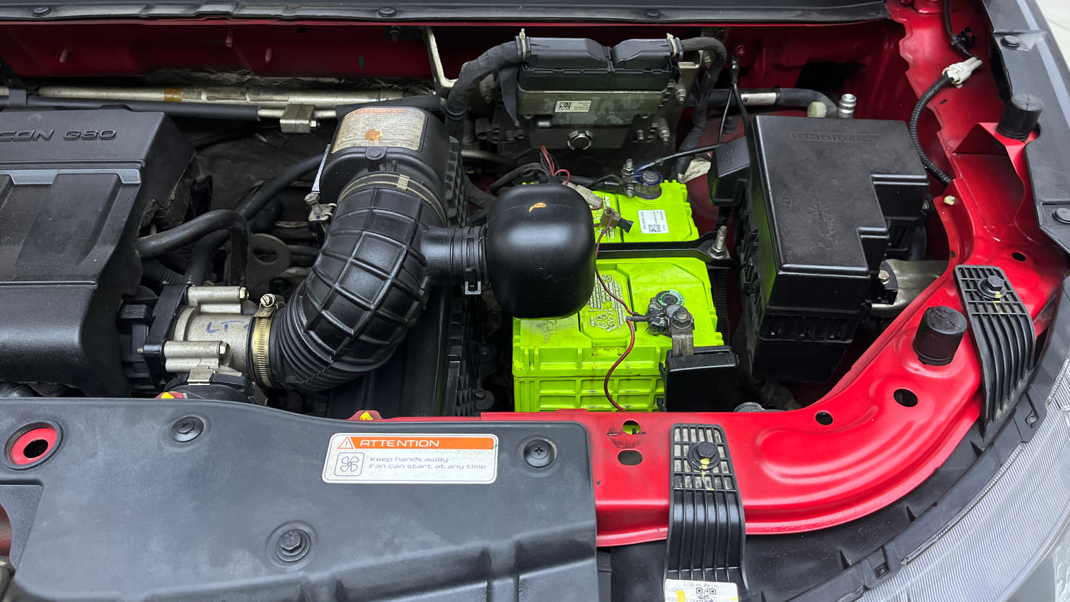 Used 2021 Mahindra KUV100 NXT K2 Plus 6 STR Petrol Manual engine ENGINE LEFT SIDE VIEW
