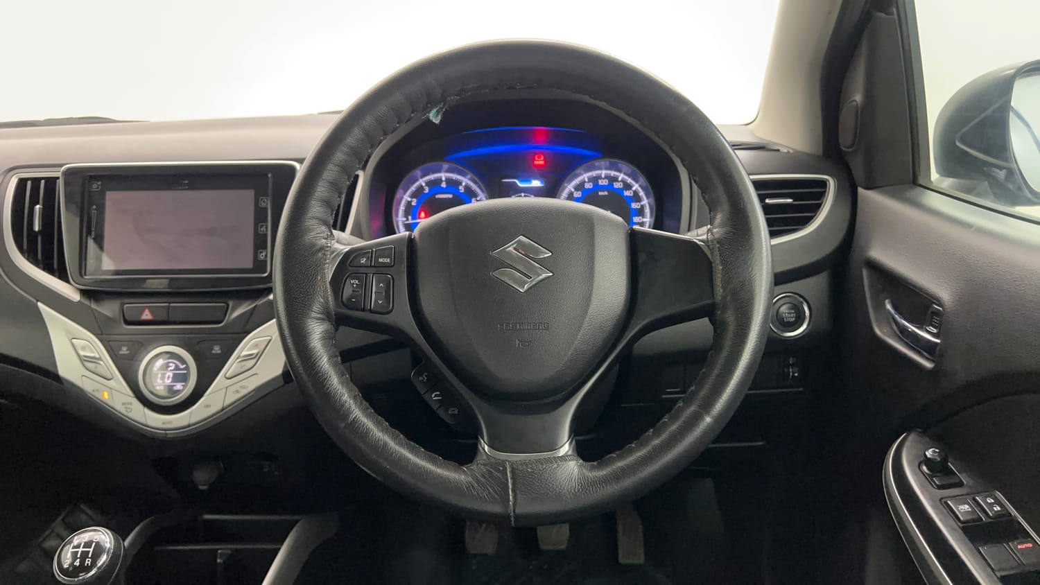 Used 2018 Maruti Suzuki Baleno Alpha 1.2 Petrol Manual interior STEERING VIEW