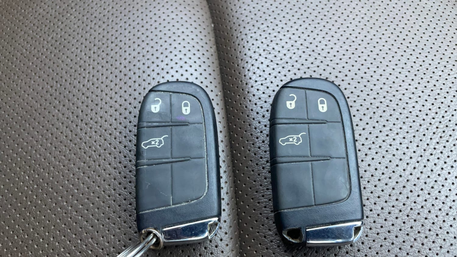 Used 2022 Jeep Meridian Limited (O) 4X2 AT Diesel Automatic extra CAR KEY VIEW