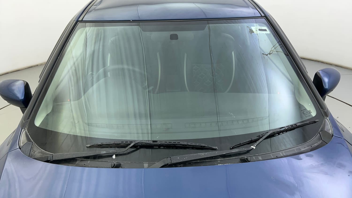 Used 2018 Maruti Suzuki Baleno Delta 1.2 Petrol Manual exterior FRONT WINDSHIELD VIEW