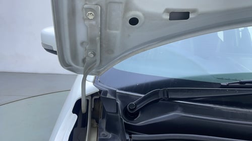 Used 2022 Maruti Suzuki Wagon R ZXI Plus 1.2 Petrol Manual engine ENGINE RIGHT SIDE HINGE & APRON VIEW