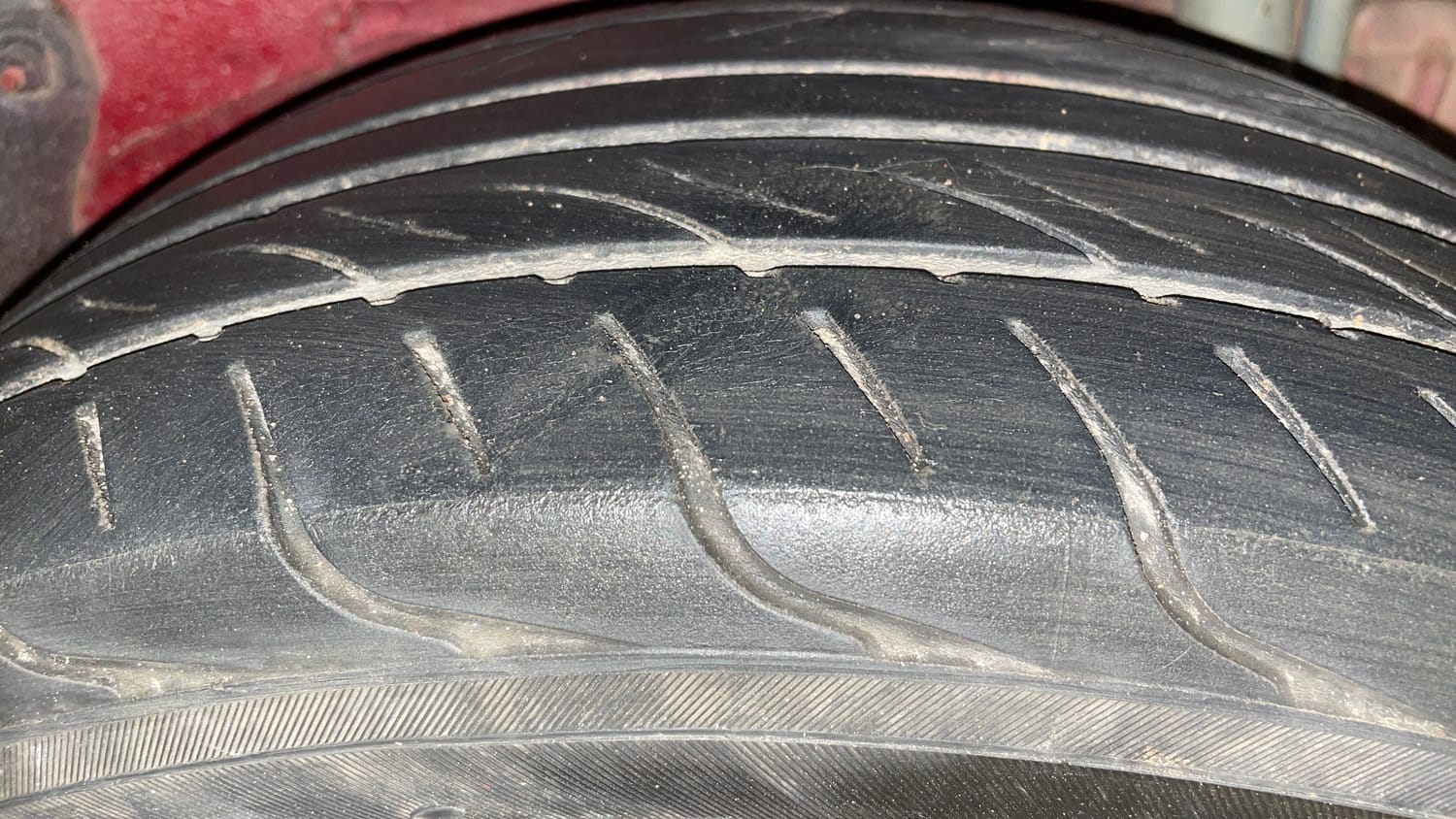 Used 2014 Tata Zest XT Petrol Petrol Manual tyres LEFT REAR TYRE TREAD VIEW