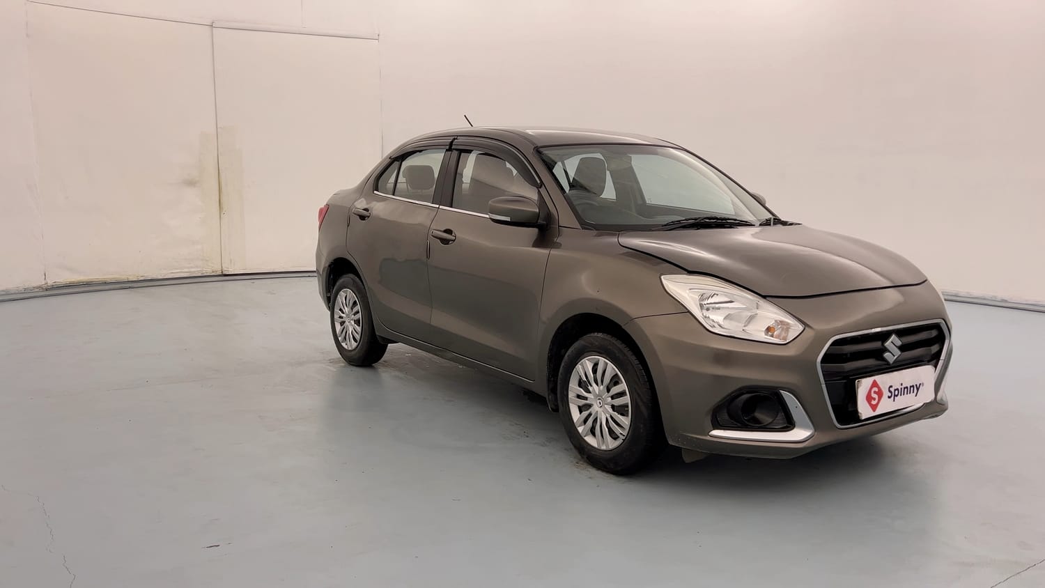 Used 2020 Maruti Suzuki Dzire VXi Petrol Manual exterior RIGHT FRONT CORNER VIEW