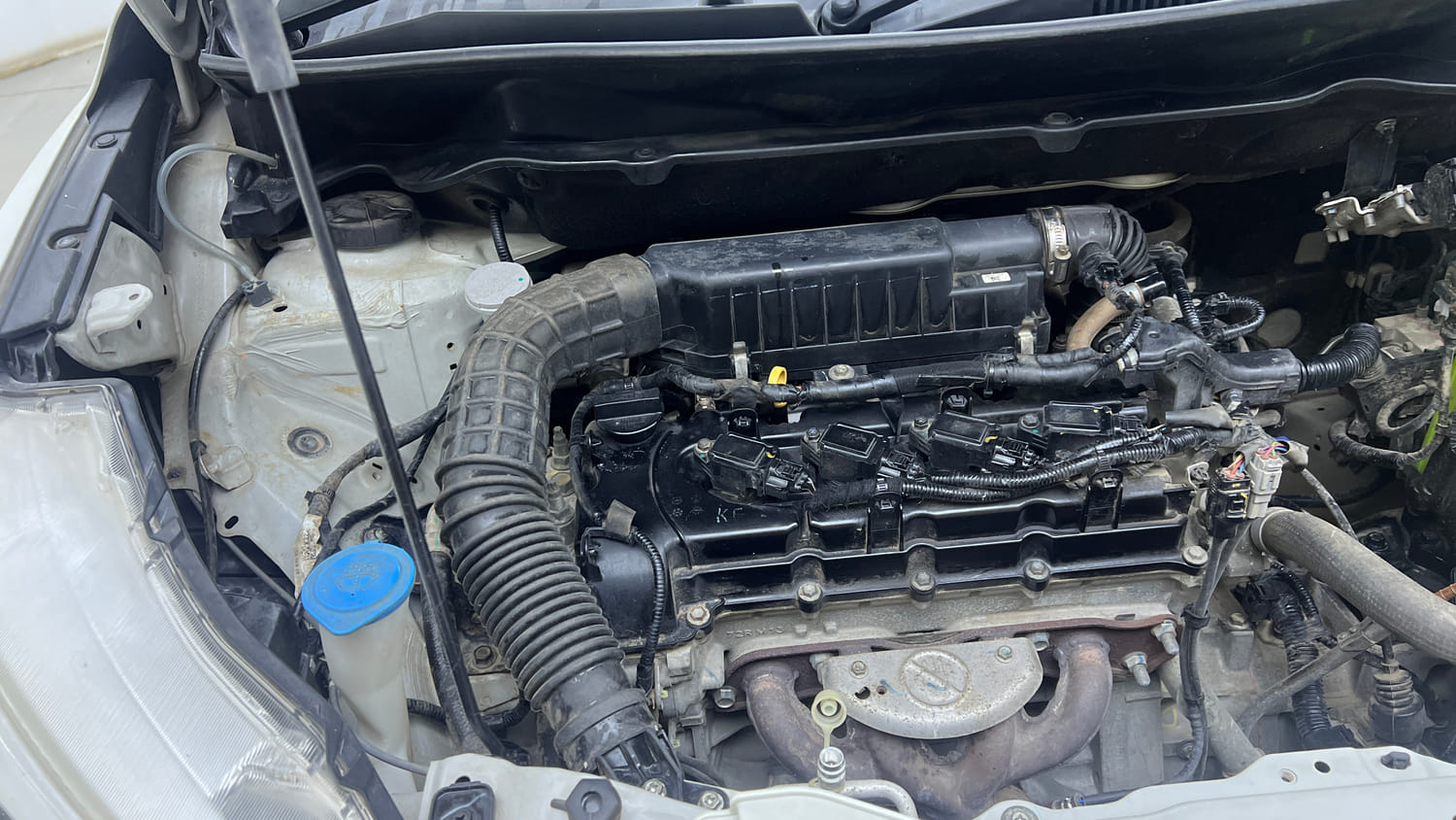 Used 2021 Maruti Suzuki New Ertiga VXi AT Petrol Automatic engine ENGINE RIGHT SIDE VIEW
