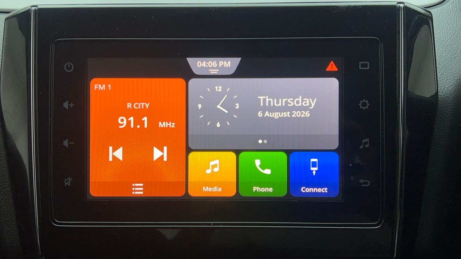 Used 2022 Maruti Suzuki Swift ZXi Plus AMT Petrol Automatic top_features Integrated (in-dash) music system