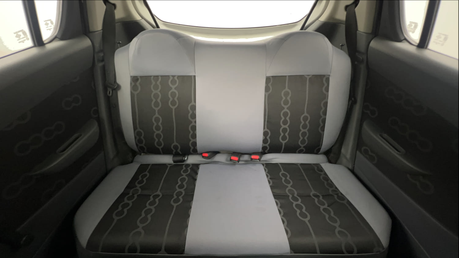 Used 2015 Maruti Suzuki Alto 800 Lxi Petrol Manual interior REAR SEAT CONDITION VIEW