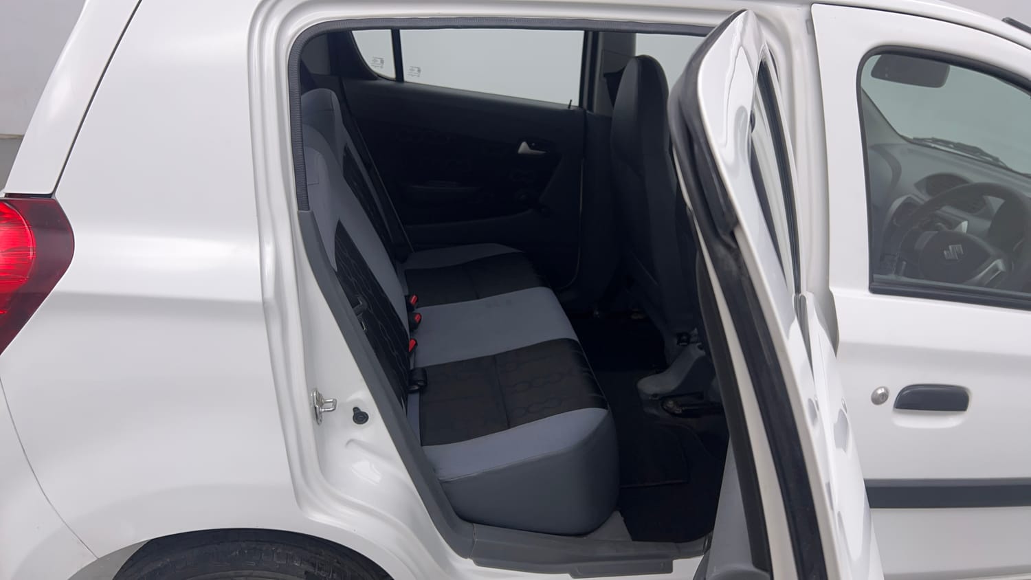 Used 2015 Maruti Suzuki Alto 800 Lxi Petrol Manual interior RIGHT SIDE REAR DOOR CABIN VIEW