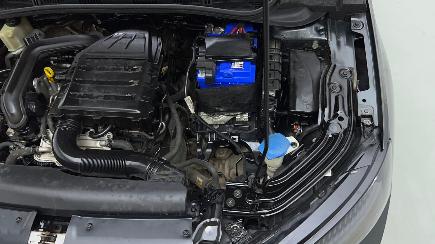 Used 2022 Skoda Slavia Ambition 1.0L TSI MT Petrol Manual engine ENGINE LEFT SIDE VIEW