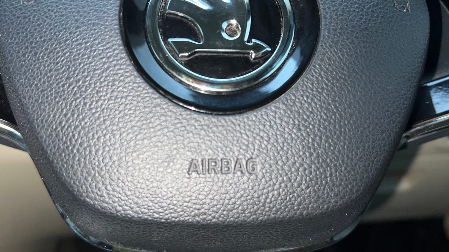 Used 2022 Skoda Slavia Ambition 1.0L TSI MT Petrol Manual top_features Airbags