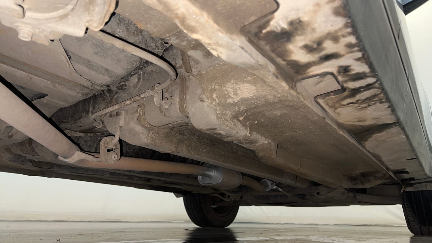 Used 2019 Hyundai Creta E Plus 1.6 Petrol Petrol Manual extra REAR RIGHT UNDERBODY VIEW