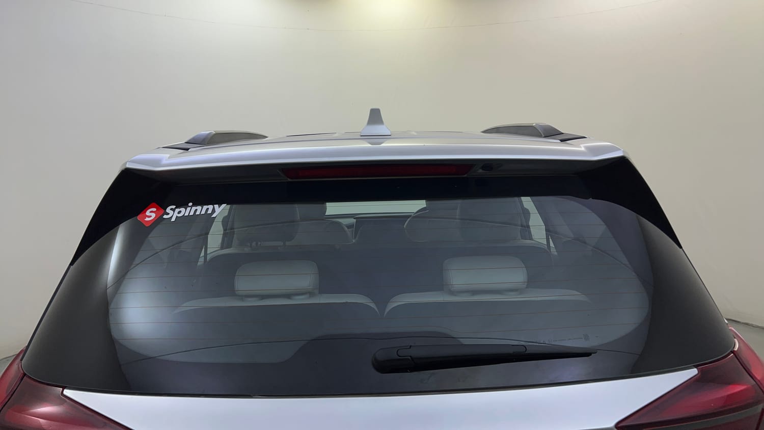 Used 2021 Mahindra XUV700 AX 7 Petrol AT 7 STR Petrol Automatic exterior BACK WINDSHIELD VIEW