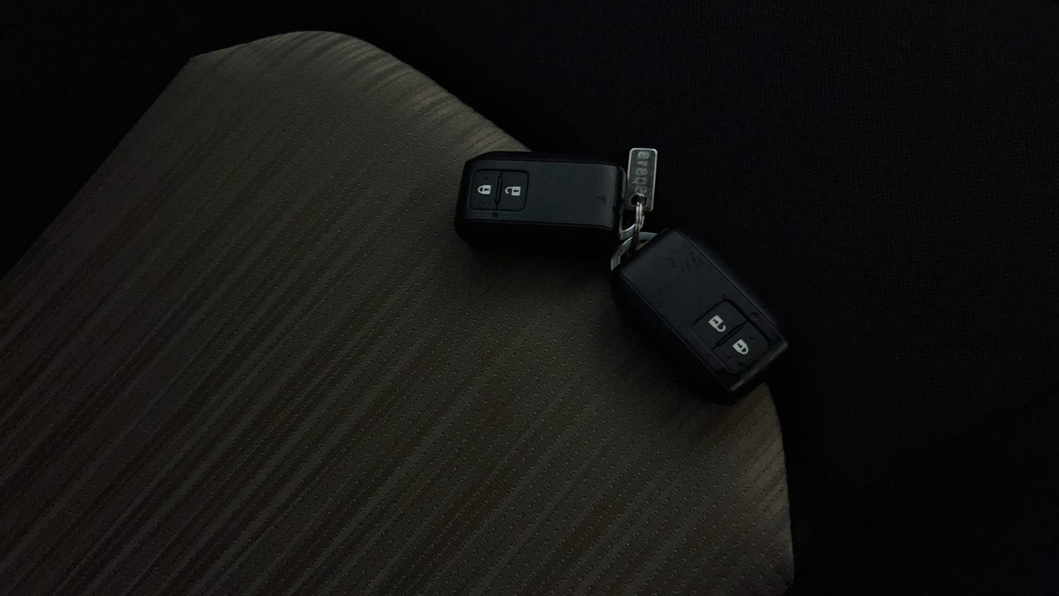 Used 2025 Toyota Glanza V AMT Petrol Automatic extra CAR KEY VIEW
