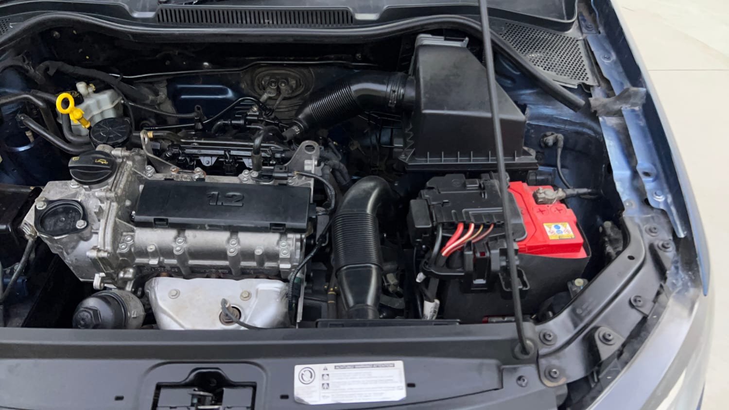 Used 2017 Volkswagen Polo Highline1.2L (P) Petrol Manual engine ENGINE LEFT SIDE VIEW