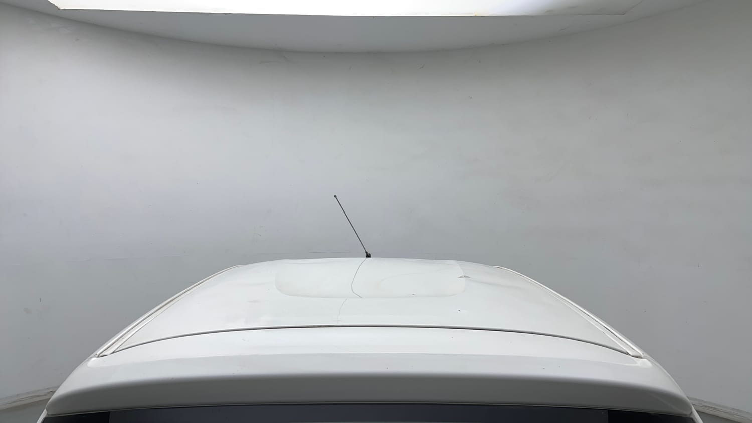 Used 2016 Renault Kwid RXT Petrol Manual exterior EXTERIOR ROOF VIEW