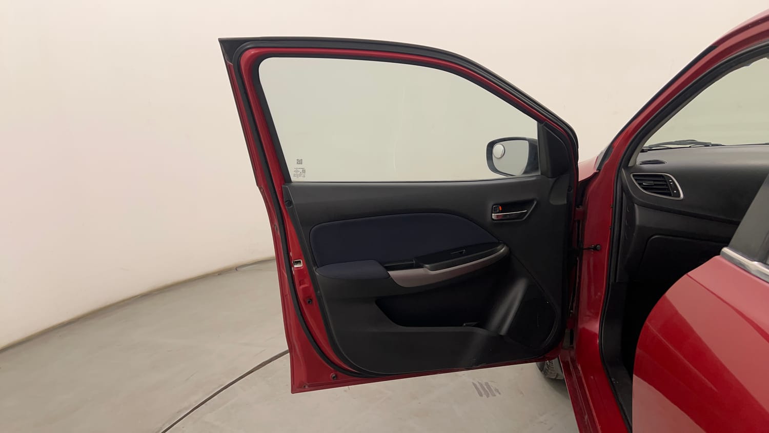 Used 2019 Maruti Suzuki Baleno Delta Petrol Manual interior LEFT FRONT DOOR OPEN VIEW