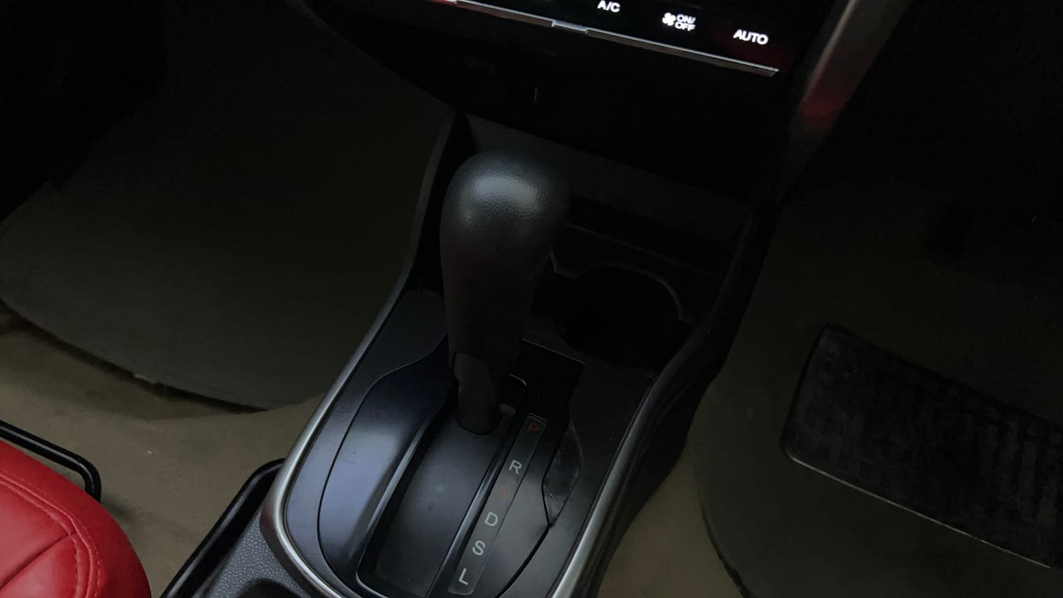 Used 2015 Honda City SV CVT Petrol Automatic interior GEAR  KNOB VIEW