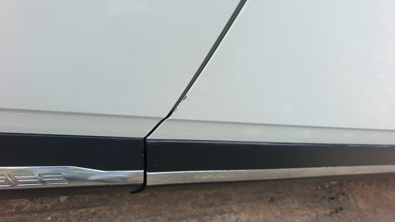Used 2021 MG Motors Hector Plus Sharp 1.5 Petrol Turbo CVT 6-STR Petrol Automatic dents MINOR SCRATCH